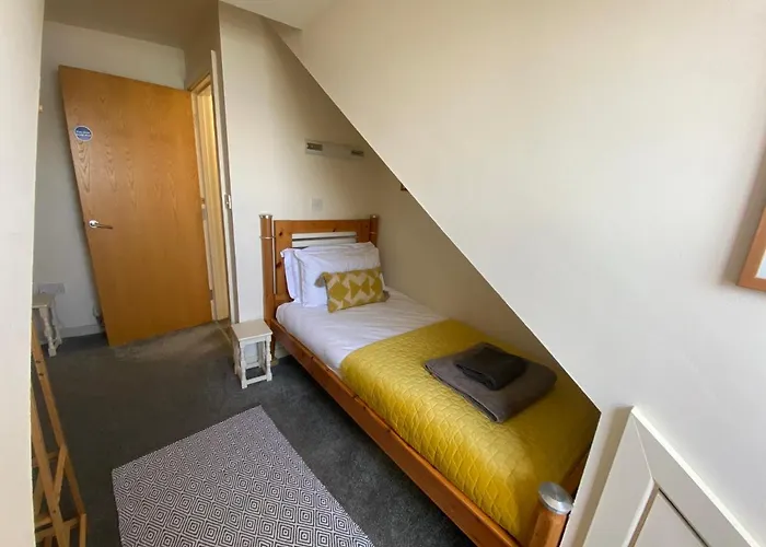 Caldey View- A Beautiful Flat In The Heart Oftenby